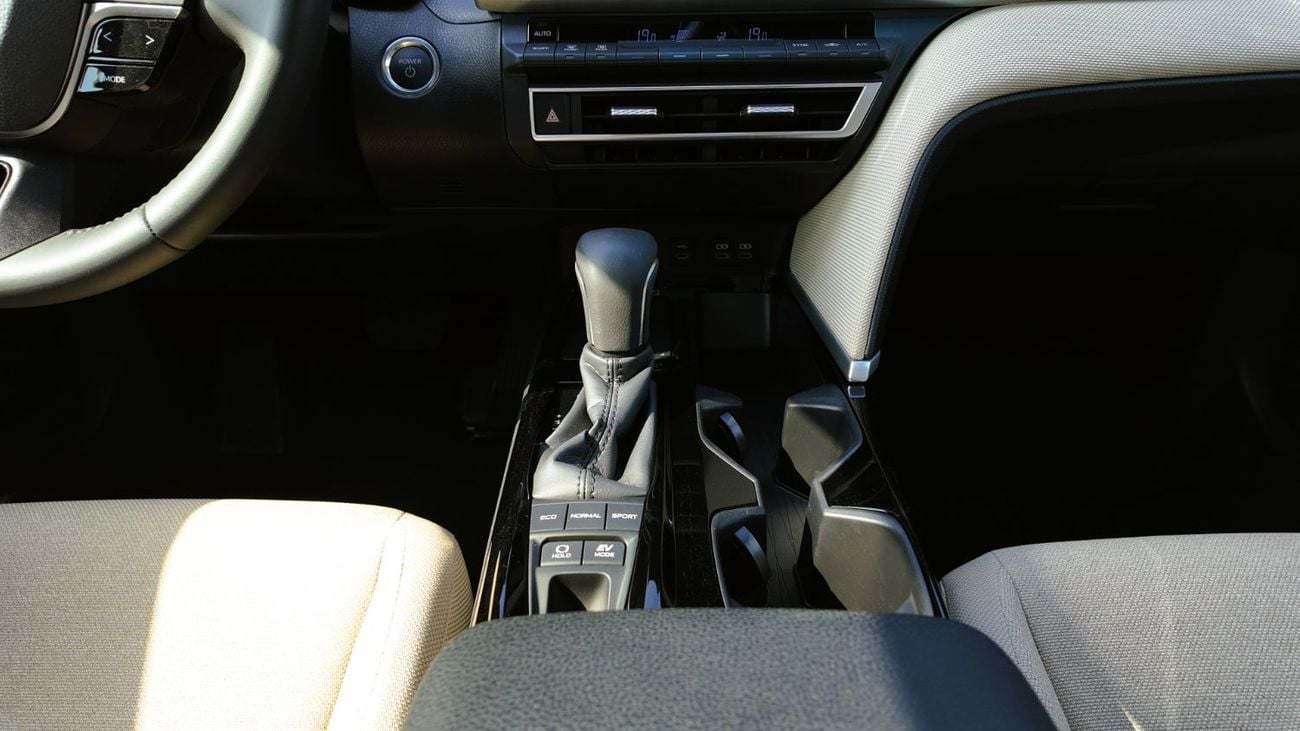 Toyota Camry TOYOTA CAMRY LE - 2.5L FACELIFT - 2026