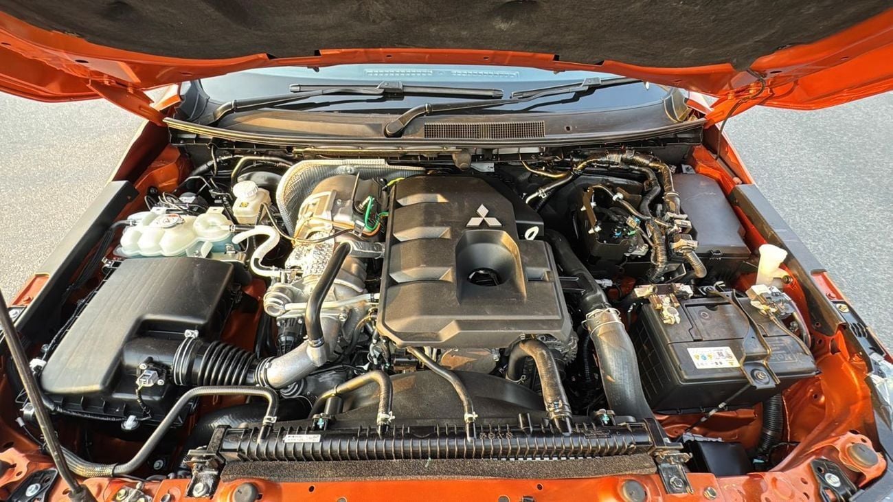 ميتسوبيشي تريتون -