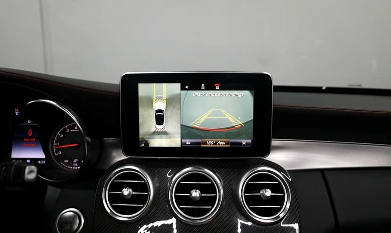 Mercedes-Benz C 63 AMG Std 4.0L Coupe