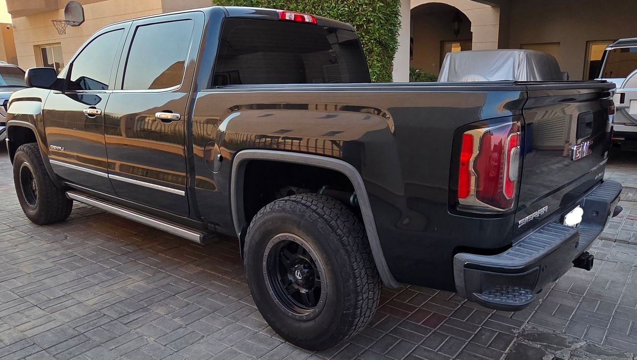 جي أم سي سييرا DENALI