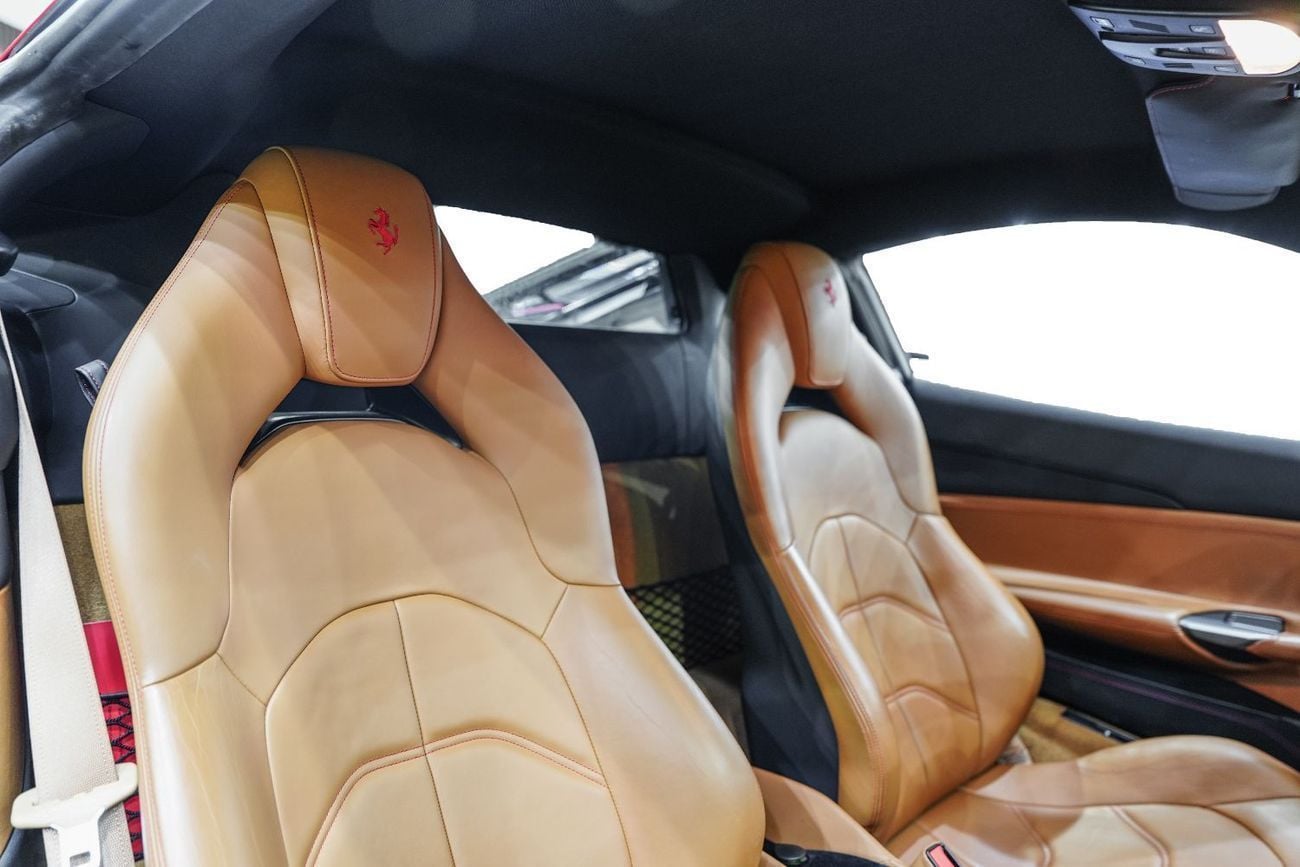 Ferrari 488 Std 3.9L GTB, Very Low KM, Al Tayer Full Service History, GCC Spec!!