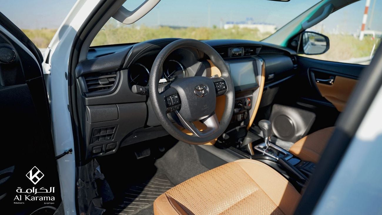 Toyota Fortuner 2.4L - 4x4 Automatic Transmission - 7 Seater SUV with Diff lock - Power mirror - GCC
