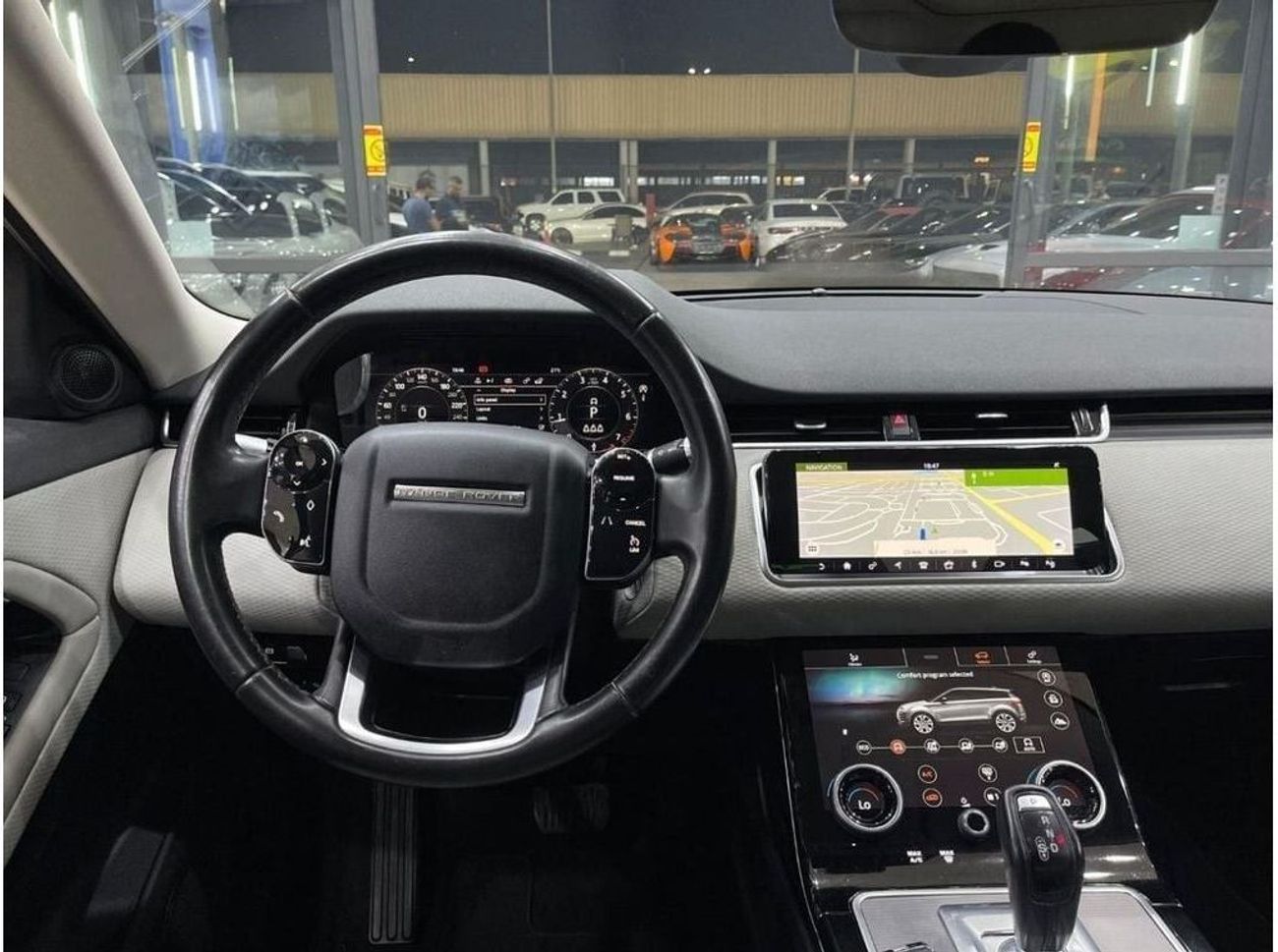 لاند روفر رانج روفر إيفوك Dynamic SE P250 2.0L