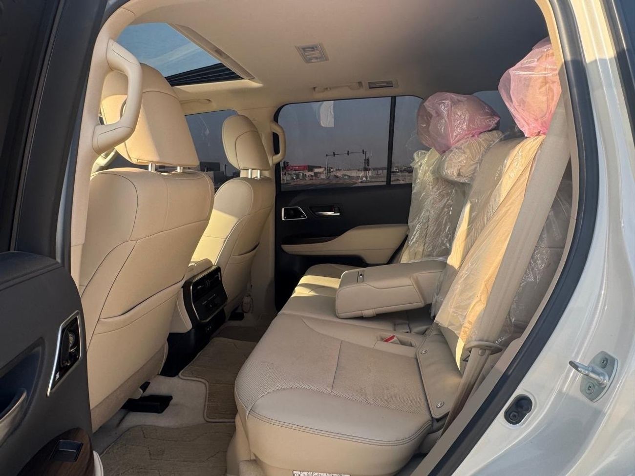 Toyota Land Cruiser LAND CRUISER,GXR 2023 3.5TWIN TURBO.GCC,Free accident