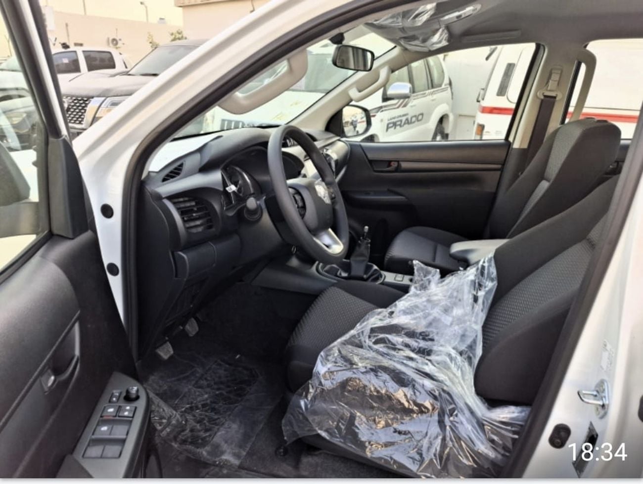 Toyota Hilux SGLX Toyota Hilux pickup double cabin manual gear diesel 2.8L wide body  mid option