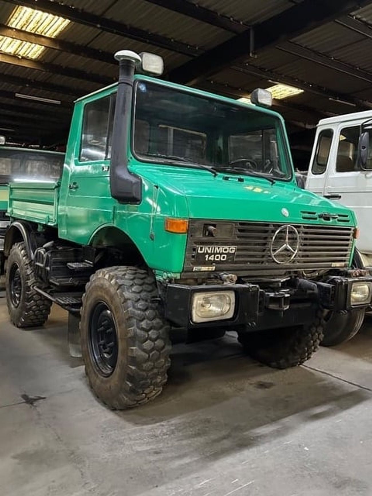 مرسيدس بنز يونيموج