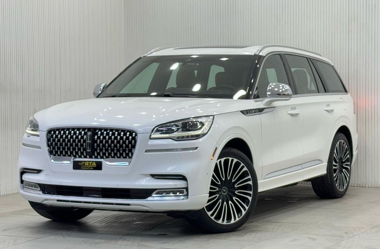 Lincoln Navigator Presidential 3.5L 2020 Lincoln Navigator Presidentail, Warranty, Service History, Excellent Conditio