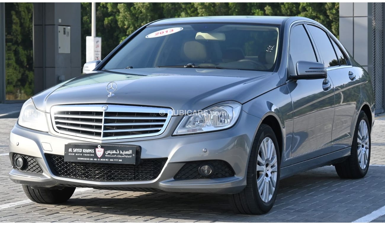 مرسيدس بنز C 180 مرسيدس c180 خليجي بحالة ممتازة بدون حوادث