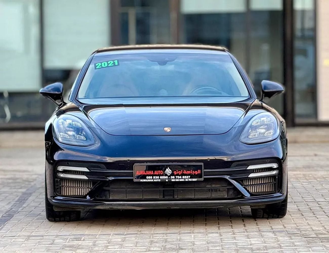 Porsche Panamera 4