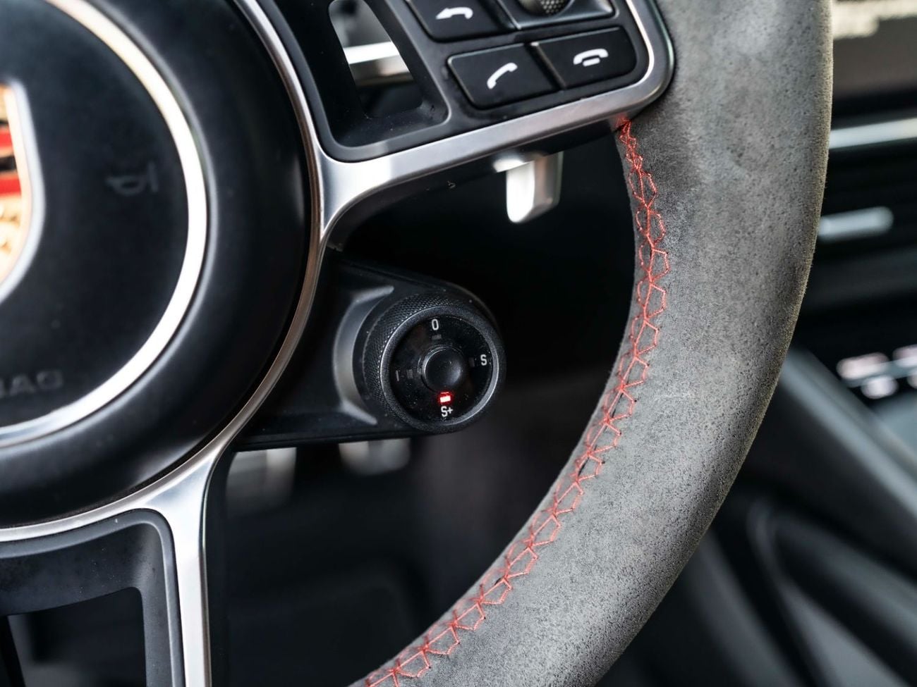 Porsche Cayenne GTS 4.0L (460 HP)