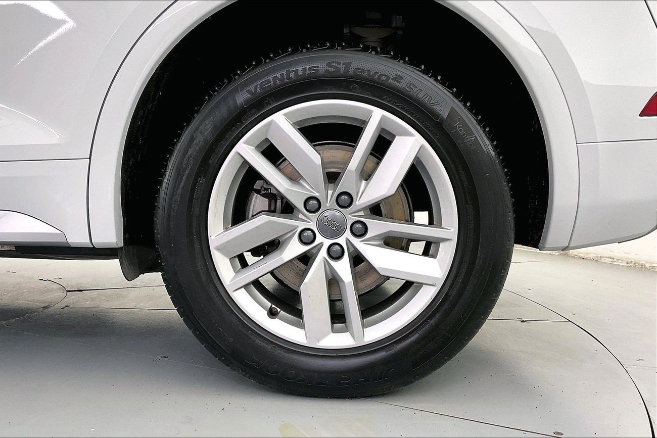 أودي Q5 45 TFSI quattro Basic | شامل الضمان | 0 ﺪﻔﻋﺓ ﺃﻮﻟﻯ