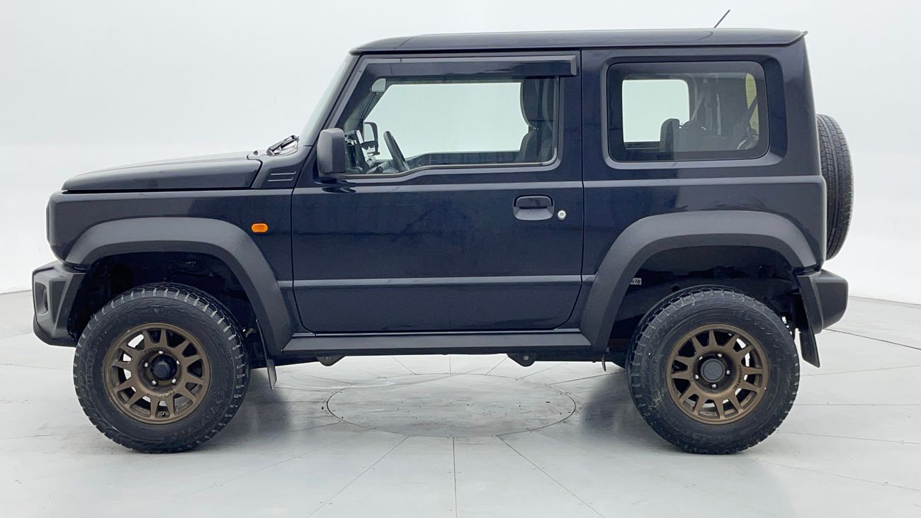 سوزوكي جيمني GL M/T 1.5 | بدون دفعة مقدمة | اختبار قيادة مجاني للمنزل