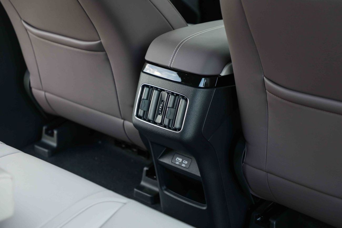 BYD Song Plus 2024 BYD SONG PLUS FLAGSHIP - BLACK inside GREY | Export Only