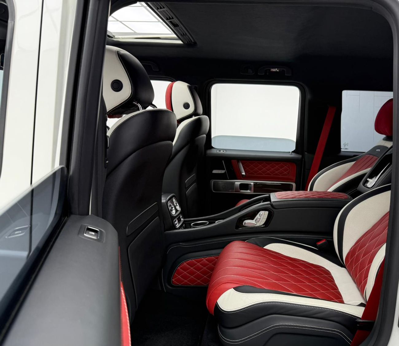 Mercedes-Benz G 63 AMG Std 4.0L 2019 Mercedes-AMG G63  Affalterbach Edition, Warranty, Full Agency Service History, Excelle