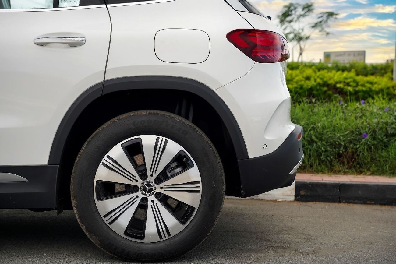 مرسيدس بنز EQA 250 2025 Mercedes-Benz EQA260 SUV RWD 0Km