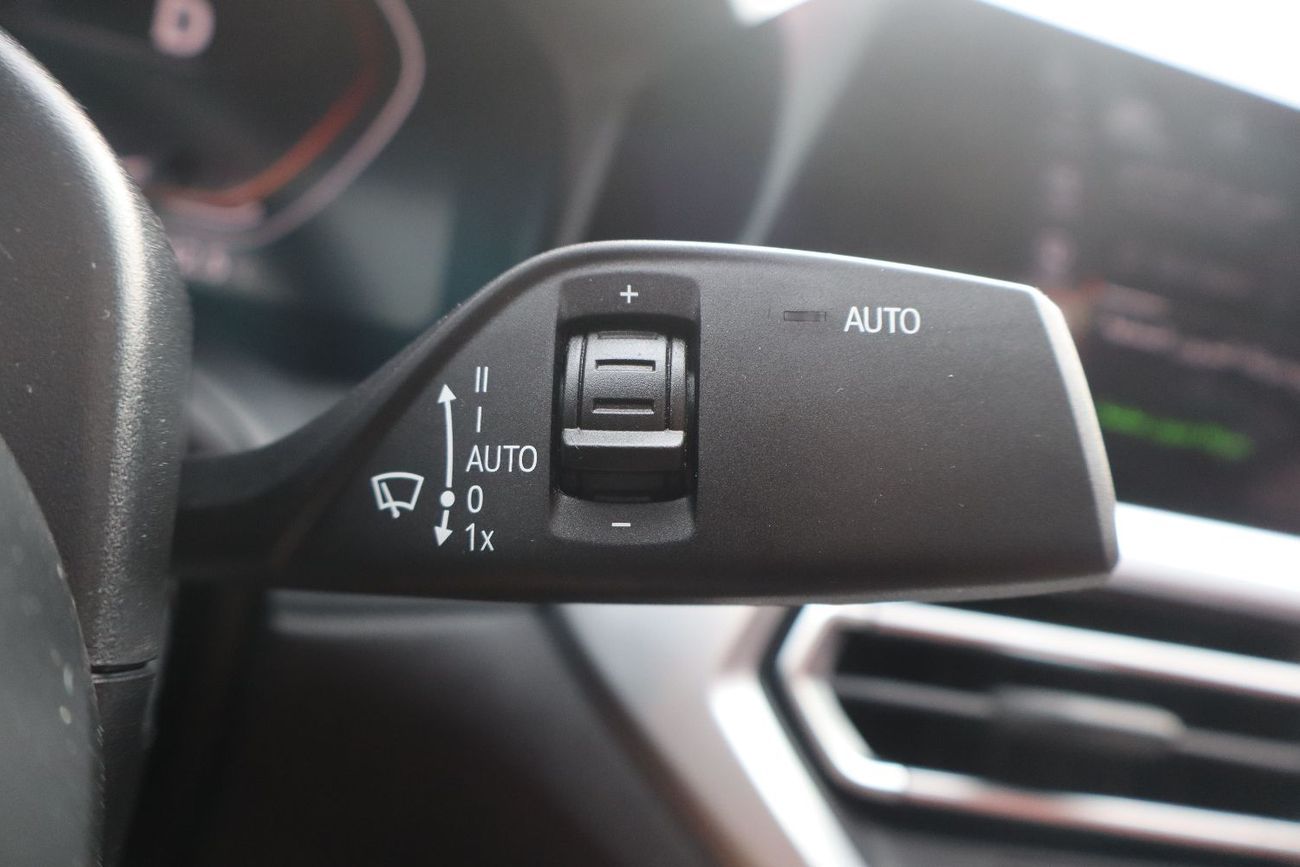 بي أم دبليو 430i