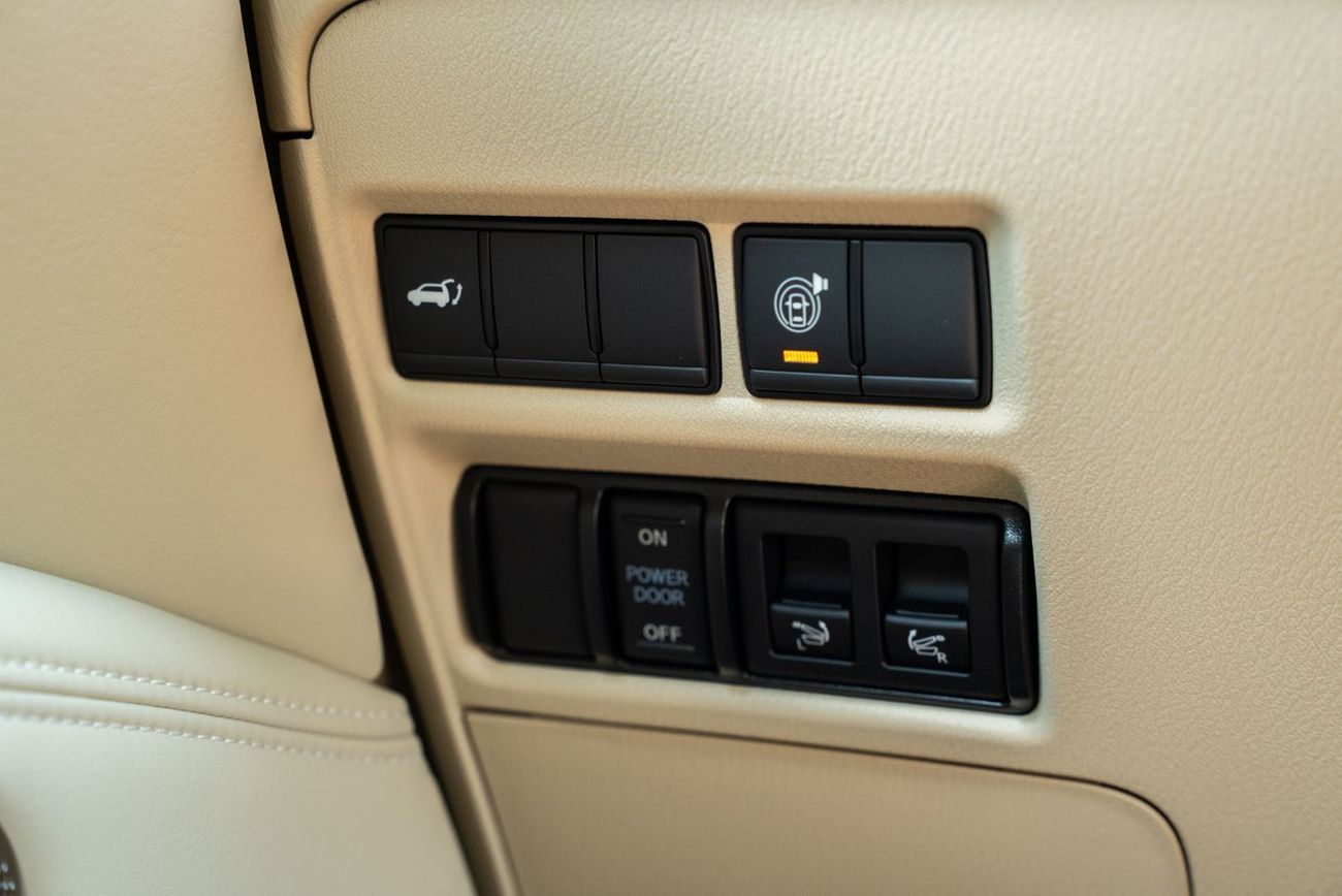 إنفينيتي QX80 Sensory ProActive 8 5.6L