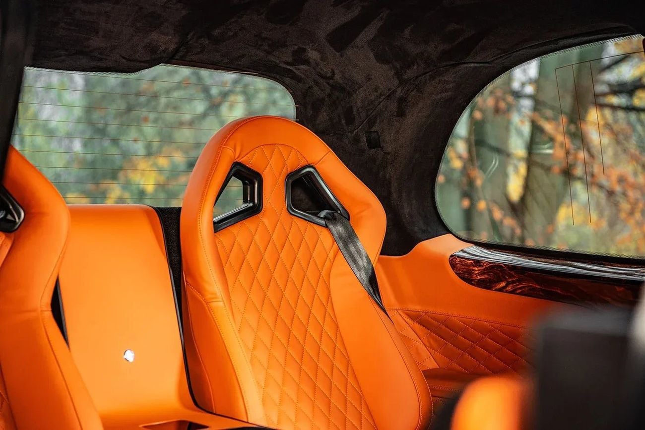 أل اي في سي TX LEVC TX5 TAXI Hybrid-Electric KAHN CONVERSION (EXPORT ONLY) RIGHT HAND DRIVE