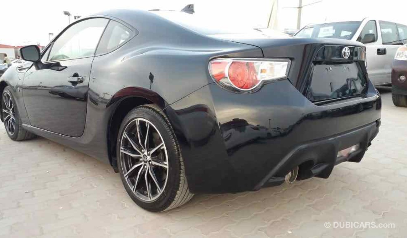 Toyota 86 full automatic american specs very good condition