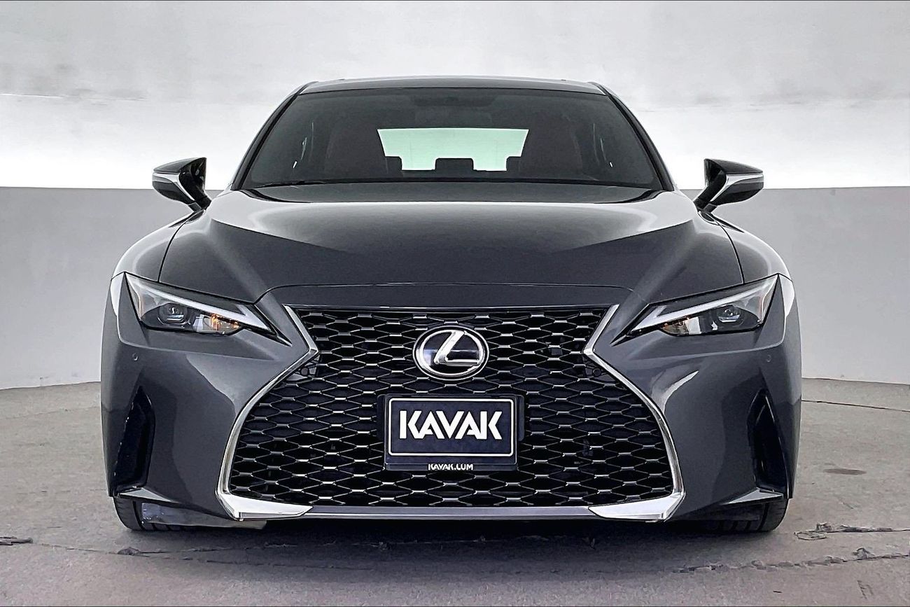 Lexus IS300 Premier | Guaranteed Warranty | 0 Down Payment