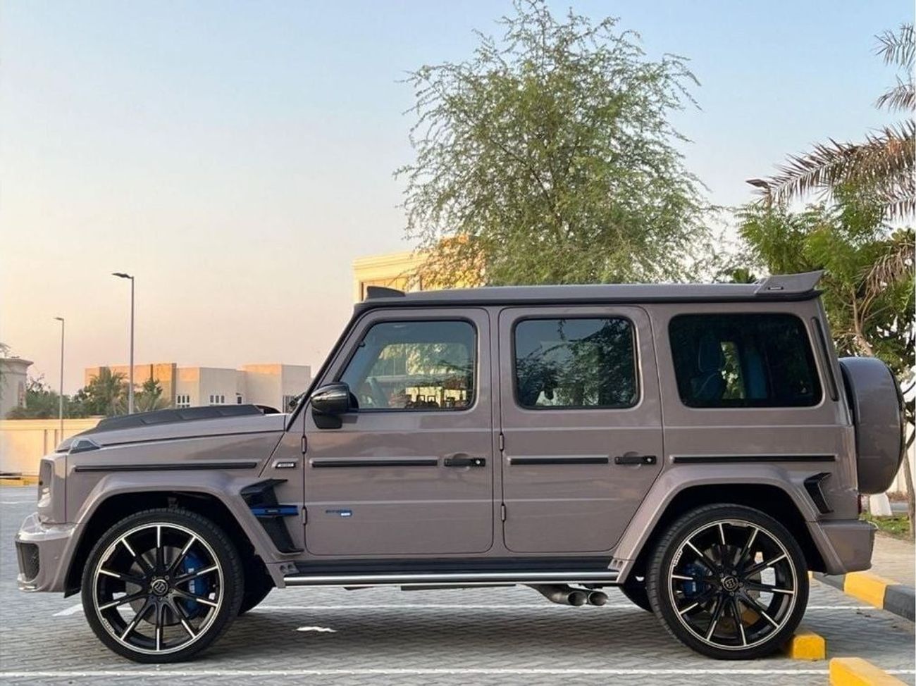 برابوس 800 - مرسيدس-AMG G 63 ORIGINAL BRABUS WITH DOCS , VIP SEATS , FULL ORIGINAL PAINT , FULL SERVICE HISTORY