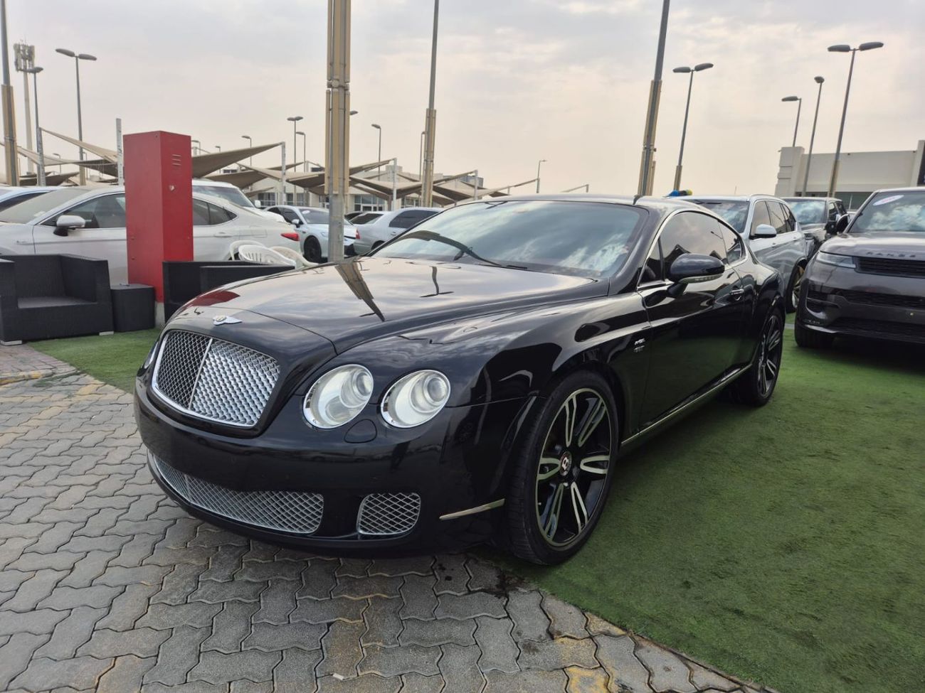 بنتلي كونتيننتال جي تي 6.0L W12 (626 HP)