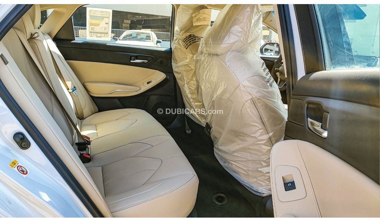 Toyota Avalon XLE Особенности интерьера   ABS+EBD+BA+VSC+TRC+HSA(HiII Start Assist)   Розетка для аксессуаров   По