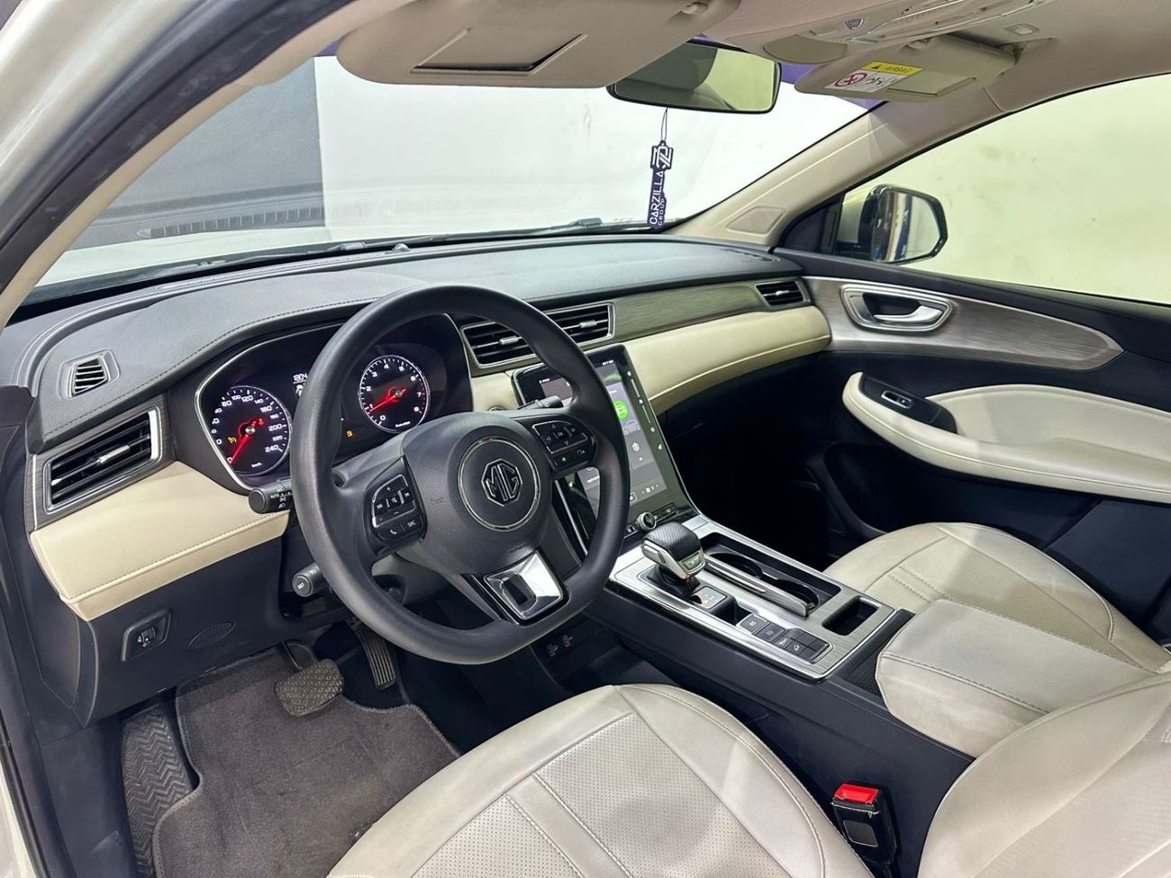 MG RX5 AED 1,018 / Monthly l  0% Down Payment l MG RX 5 l Under Warranty l FREE REG - END OF YEAR OFFER