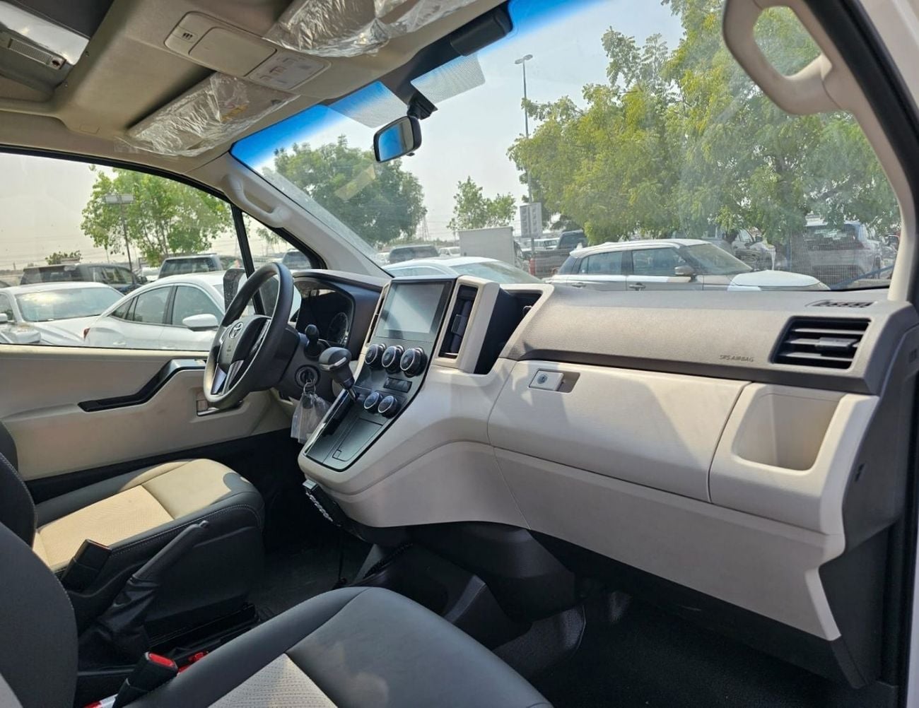 Toyota Hiace HIACE HIGHROOF AMBULANCE GL || 2.8L DIESEL V4 A/T (CODE # HRDAGLJ-M-AB)