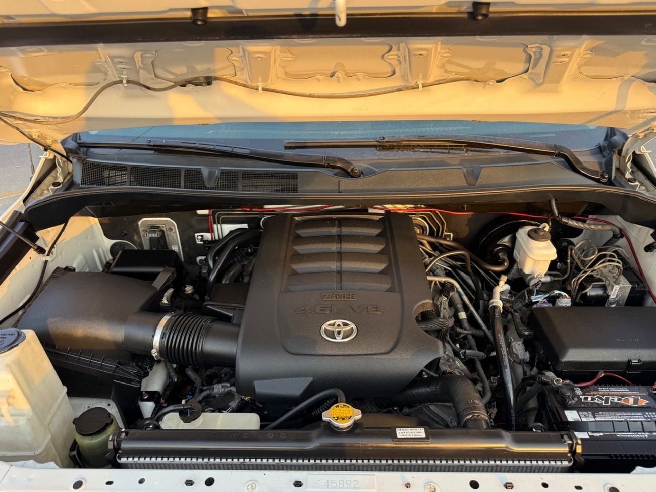 تويوتا تاندرا 2016 SR5 4.6L V8 USA SPEC