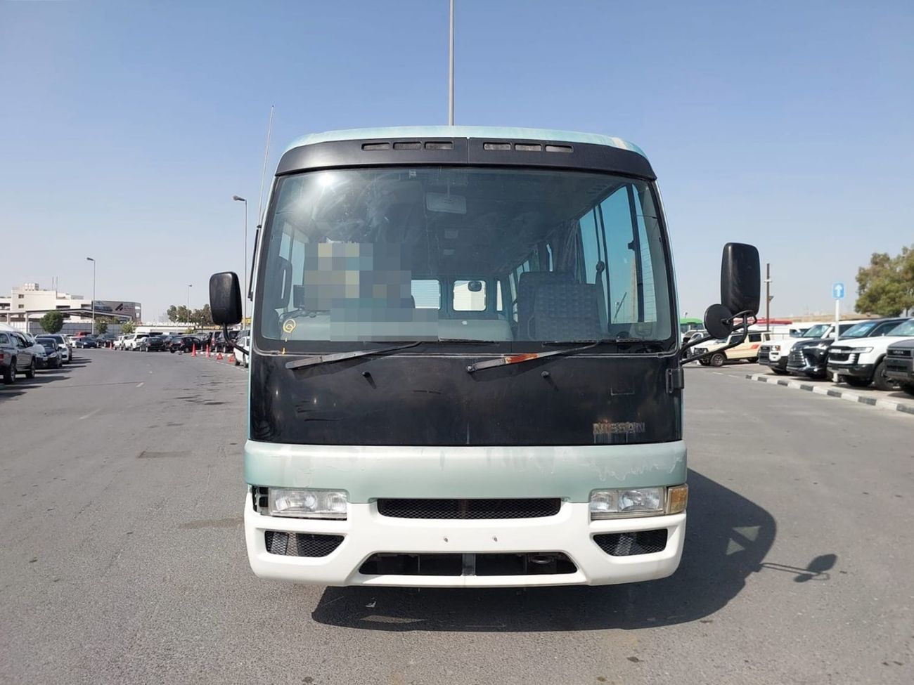 Nissan Civilian (RAMADAN OFFER) NISSAN CIVILIAN BUS RHD 2000 MODEL 4.2 L DIESEL AUTOMATIC(PM01043)