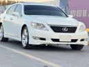 لكزس LS 460 L 4.6L In excellent condition and requires no expense