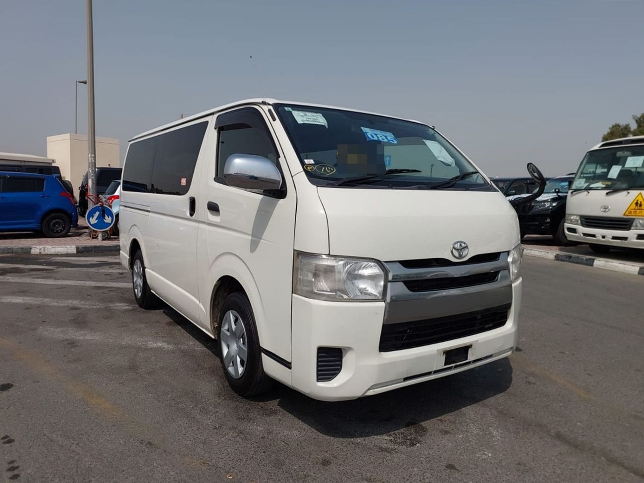 تويوتا هاياس (RAMADAN OFFER) TOYOTA HIACE VAN RHD 2010 MODEL 2.0 L PETROL AUTOMATIC(PM15913)