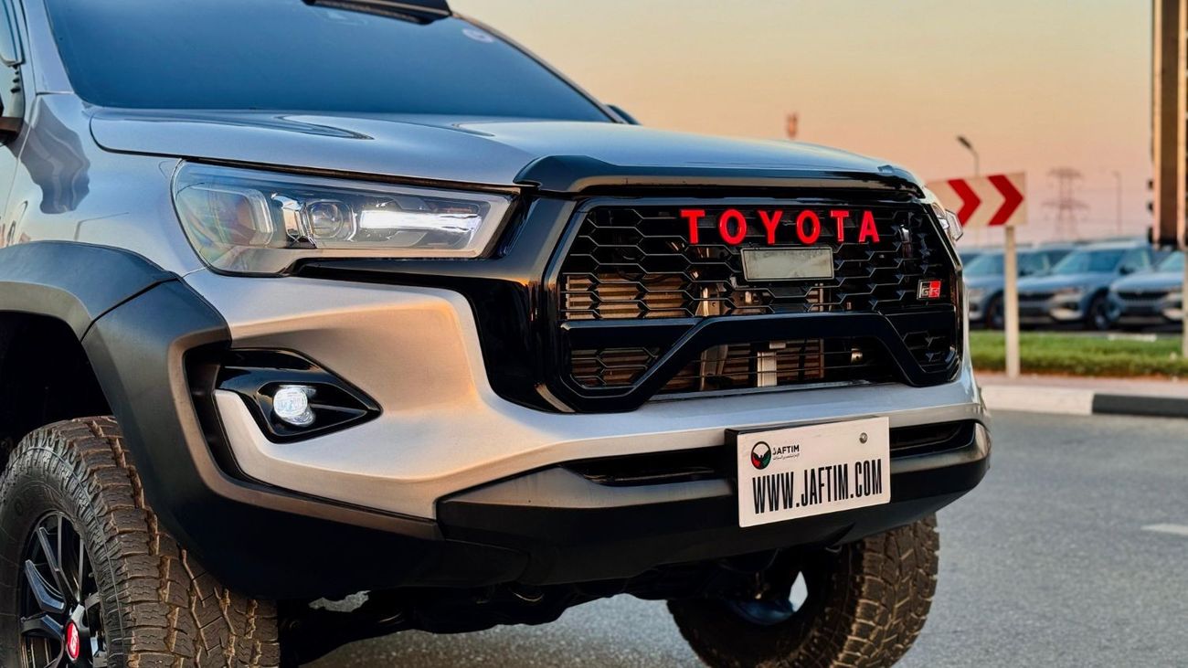 تويوتا هيلوكس GR SPORTS KIT INSTALLED | 2.8L DIESEL ENGINE | RHD | DOUBLE CABIN
