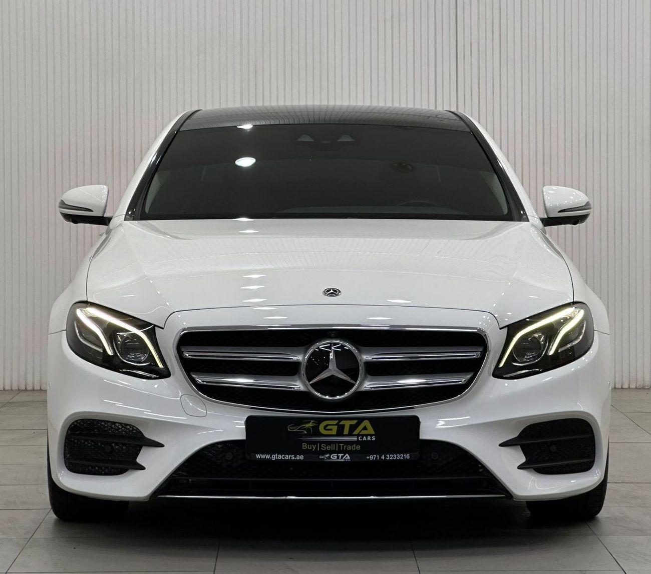 مرسيدس بنز E300 2019 Mercedes Benz E300 AMG, July 2024 Mercedes Warranty, Full Options, GCC