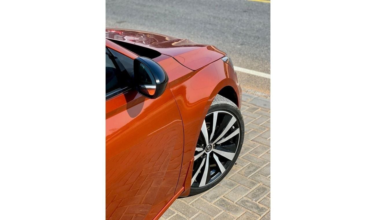 نيسان ألتيما SV 2.5L SV / 2.5L / LOW MILEAGE / RADAR / APPLE - ANDROID AUTO
