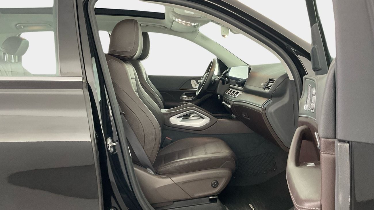 مرسيدس بنز GLS 450 Premium + (AMG Package) | upto AED 20,000 Ramadan Discount | شامل الضمان | 0 ﺪﻔﻋﺓ ﺃﻮﻟﻯ