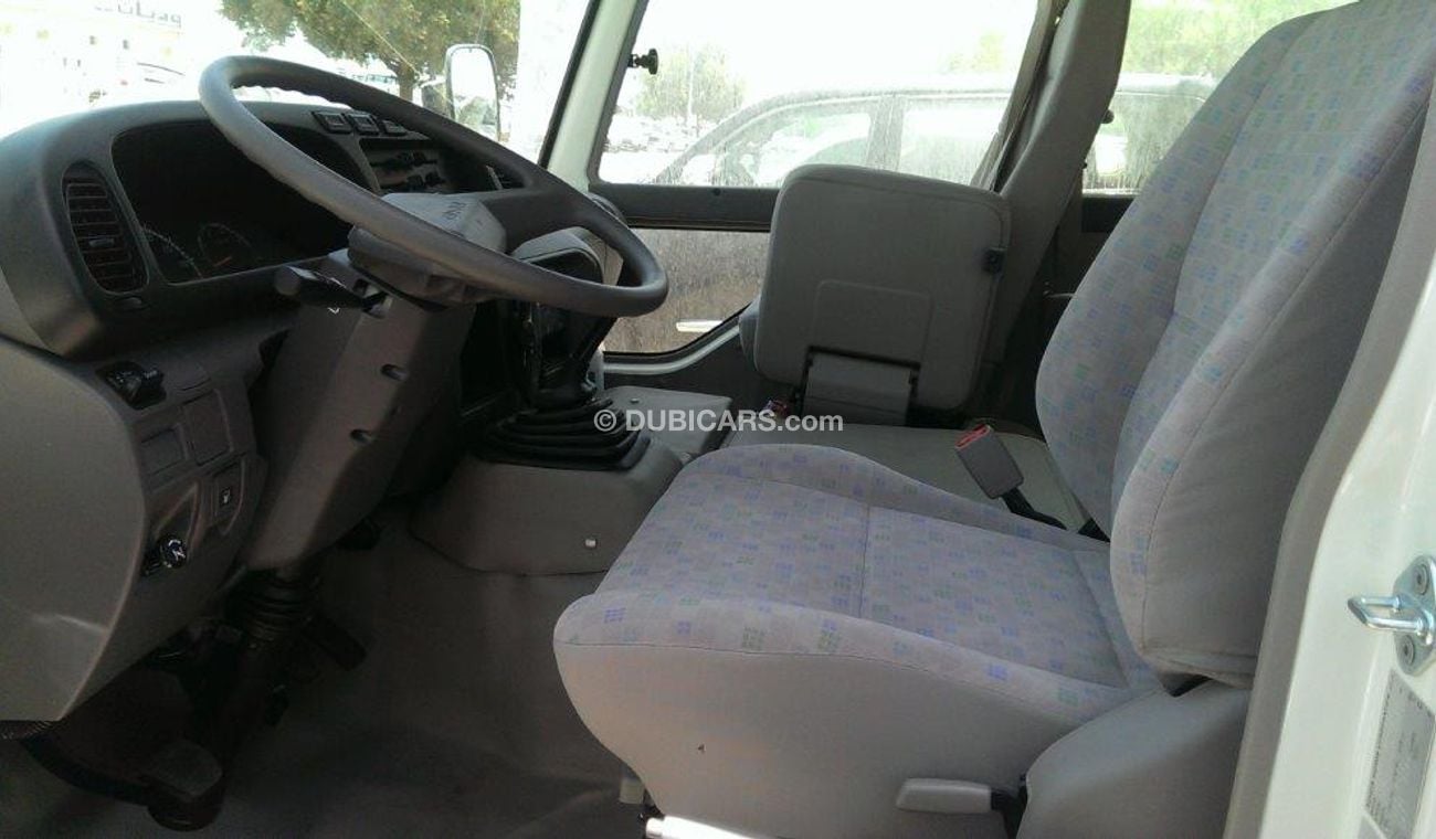 تويوتا كوستر Bus 30 seaters, Diesel, High Roof
