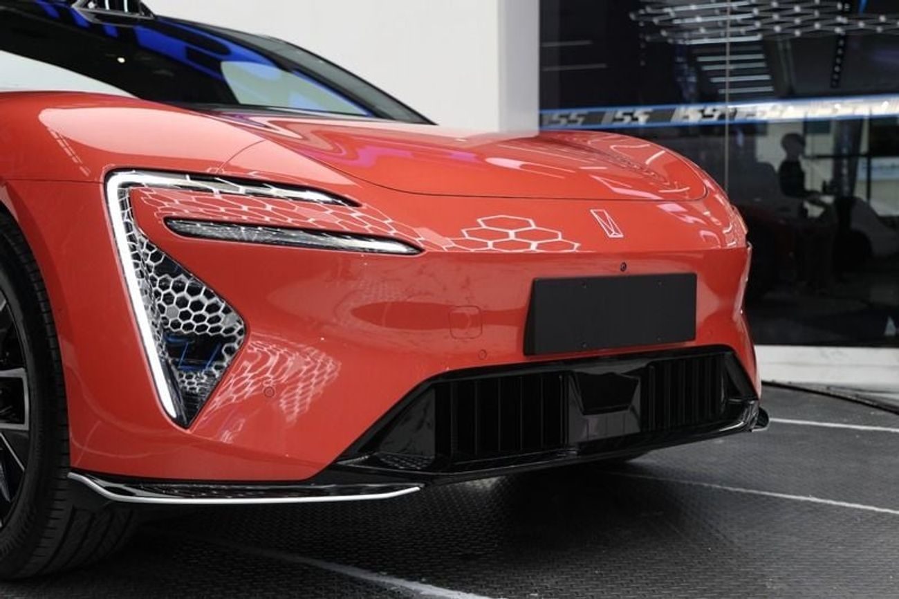 أفاتر 06 Avatr 06 Max REEV Edition