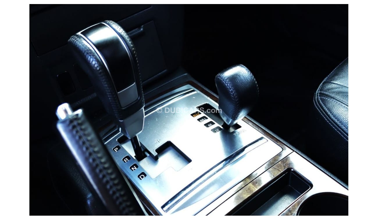 Mitsubishi Pajero GLS Mitsubishi Pajero 2015 GCC, full option, in excellent condition