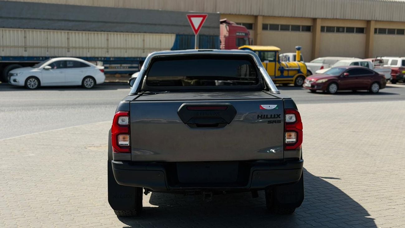 تويوتا هيلوكس -