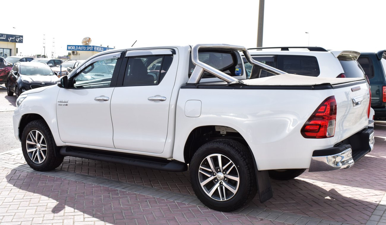 Toyota Hilux SR5