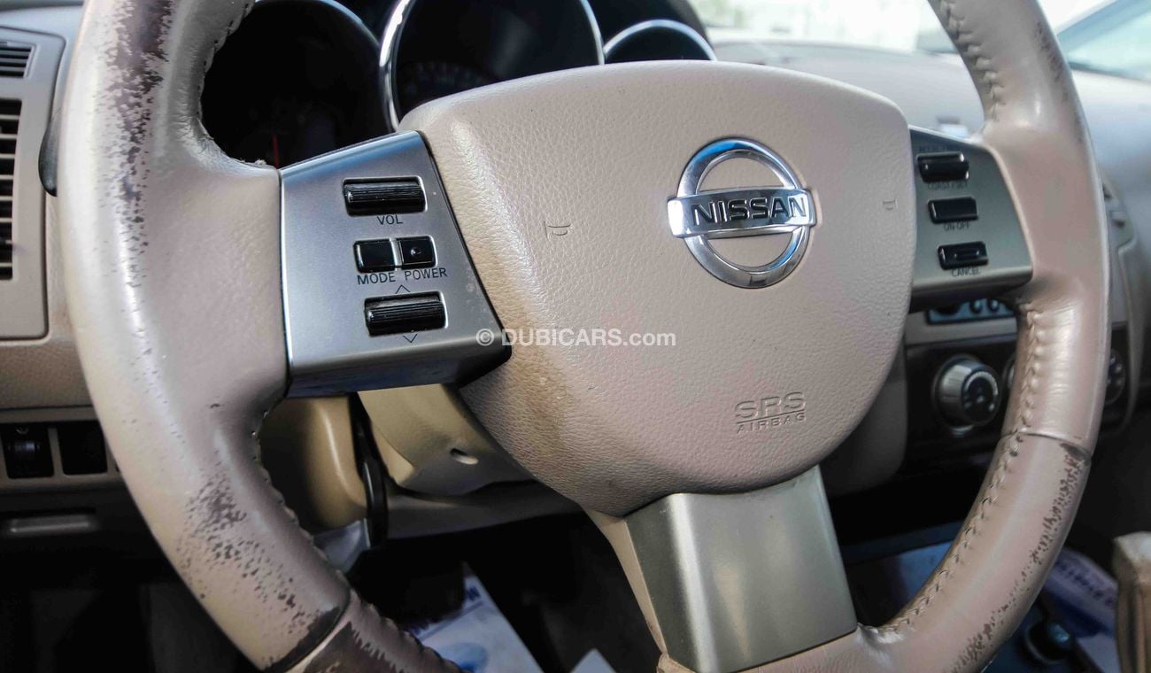 Nissan Altima 3.5 SE V6