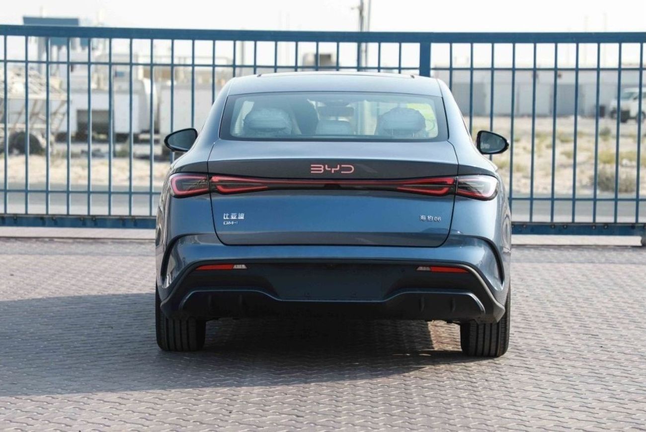 BYD Seal 2024 BYD SEAL 06 DM-i 120KM HONOR 1.5 Plug-in Hybrid - Grey inside Black | Export Only