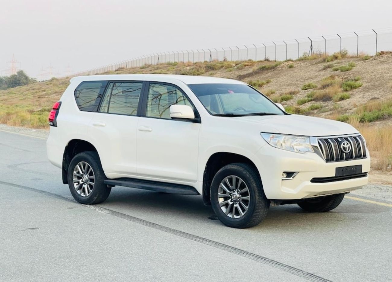 Toyota Prado Toyota prado 2018 v4 LHD full options