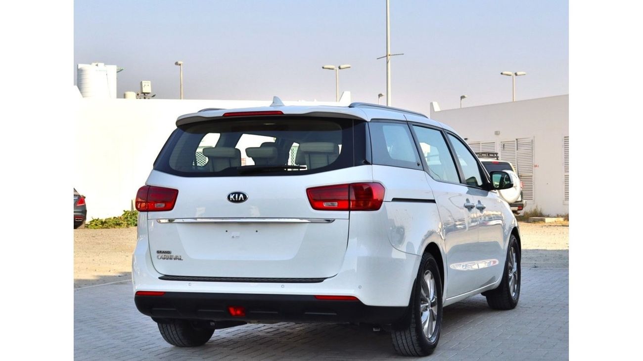 كيا كارنيفال L 2020 خليجي بحالة ممتازة بدون حوادث