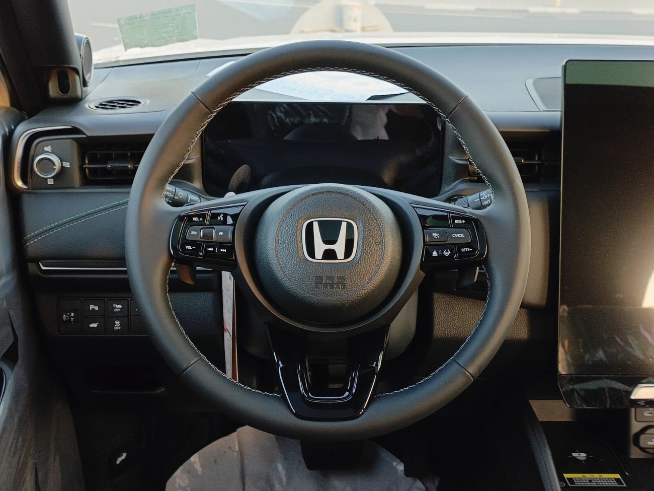 Honda e:NP1 Honda e:NP1 Elite Option / 510 KMS / 360 Cameras / Twin Panoramic Roof / Special Price (CODE#ENP1F)