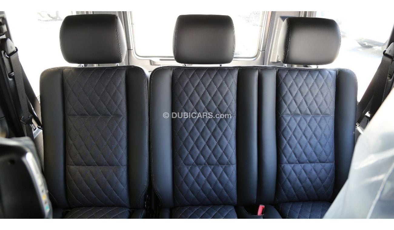 Mercedes-Benz G 63 AMG | inside Black