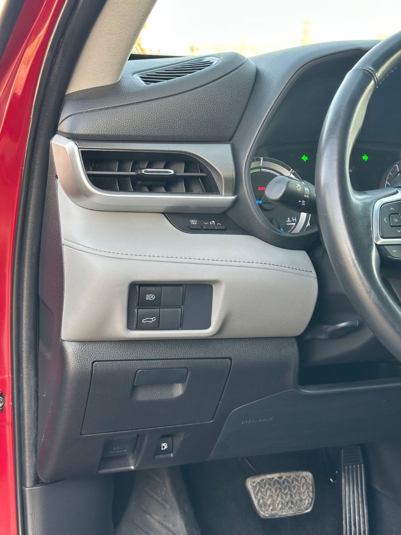 Toyota Highlander Hybrid 2.5 leather seats,push start