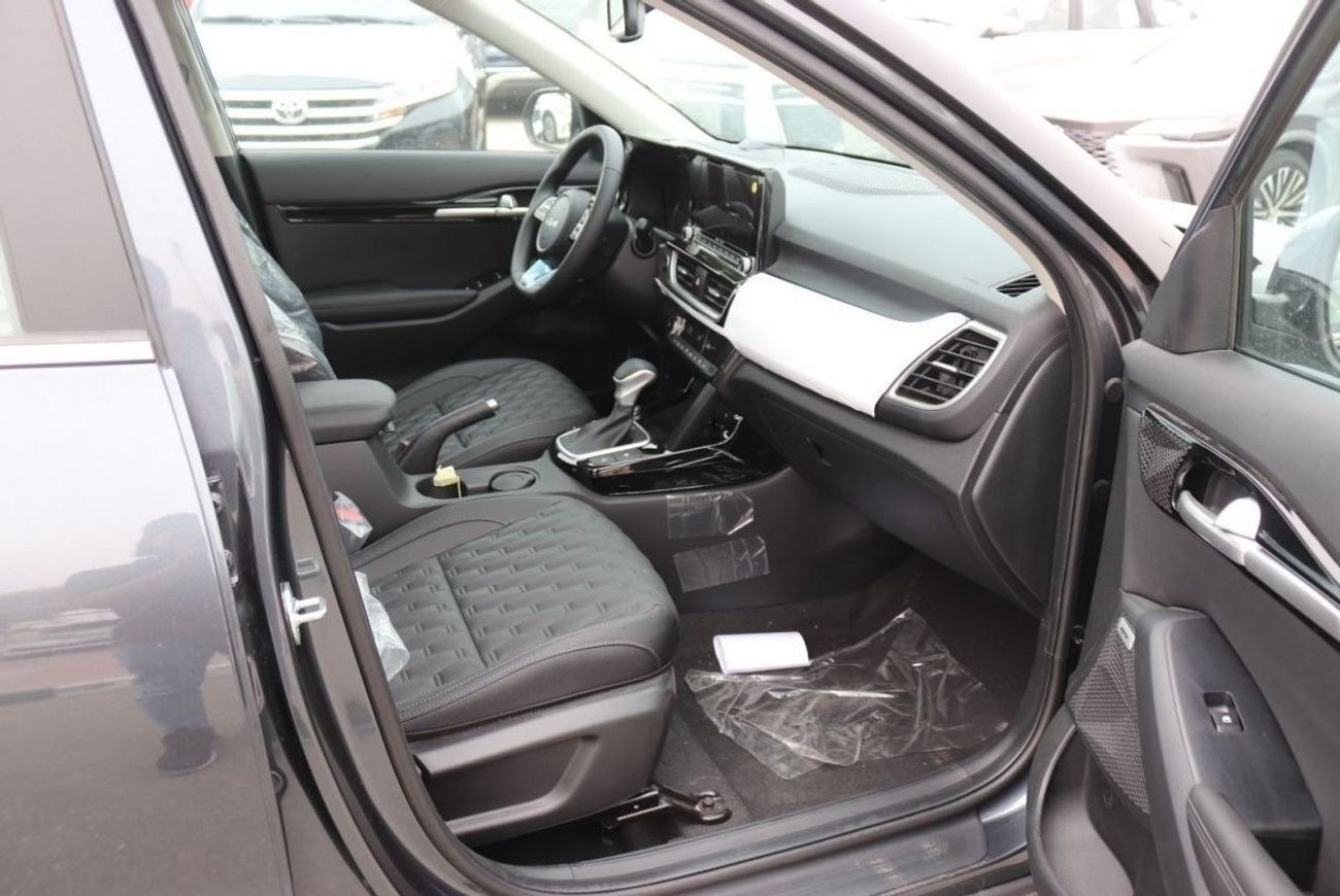 Kia Seltos 1.6 L, PREMIUM, KEYLESS ENTRY, PUSH START, BOSE SOUND SYSTEM, ELECTRIC SEAT, 2023 FOR EXPORT